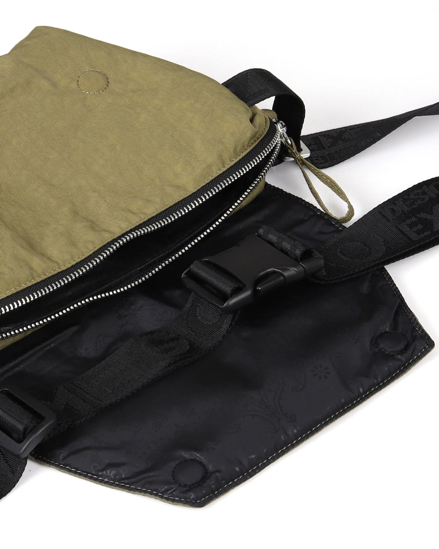 LAX ZIP FLAP FANNY  Cross Body Bag