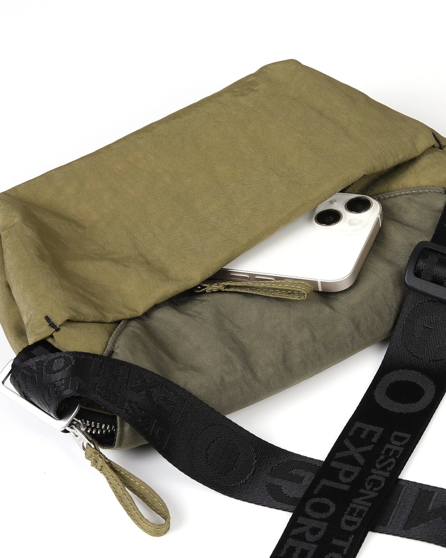 LAX ZIP FLAP FANNY  Cross Body Bag