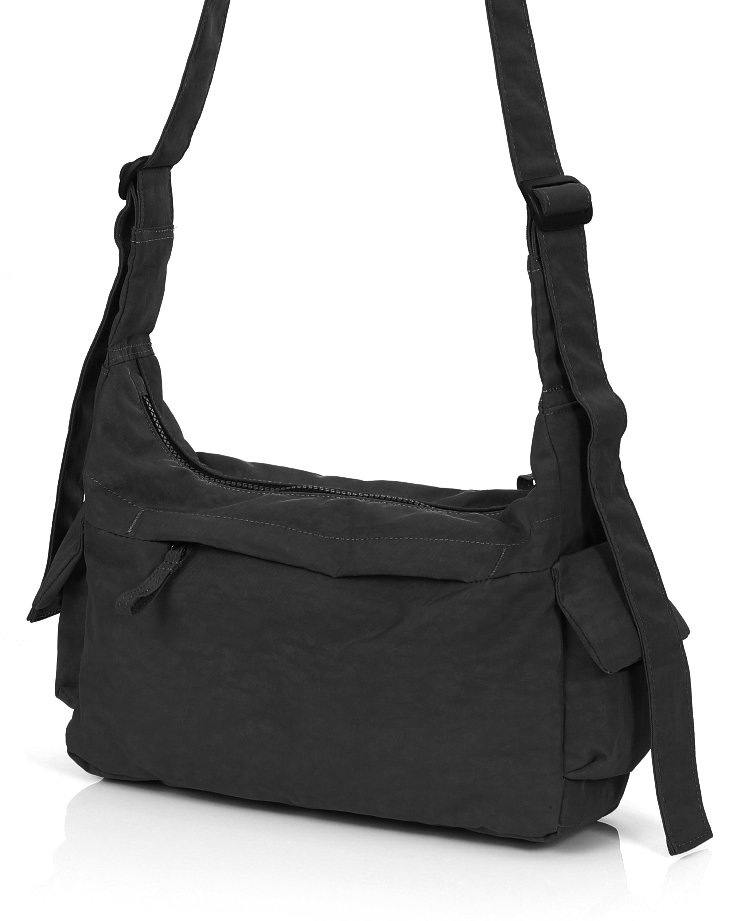バッグ OSOI Black Cargo Bag OSOI: Black Cargo Large Bag | SSENSE