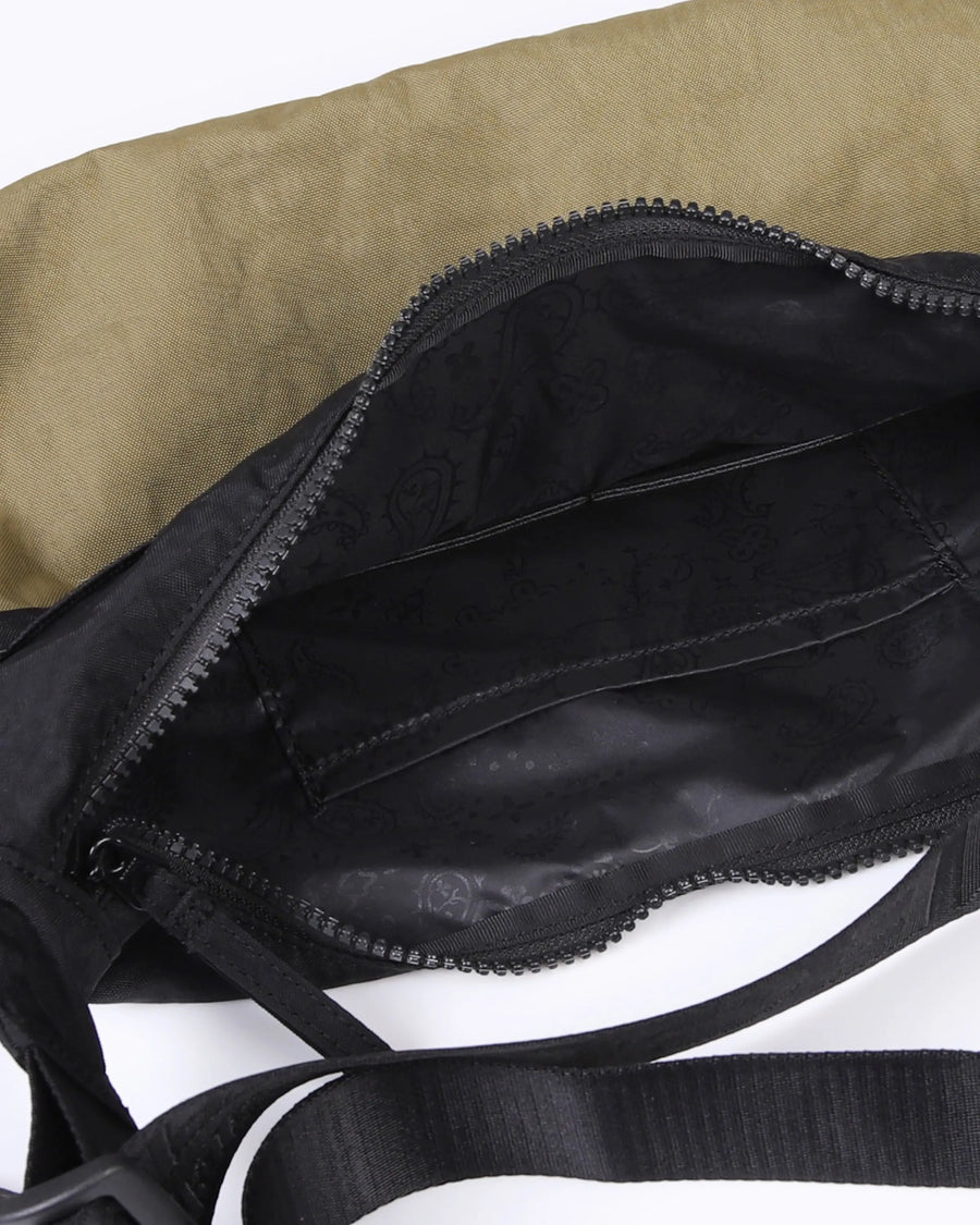 EVERYWHERE CRESCENT II Olive  Crescent Bag