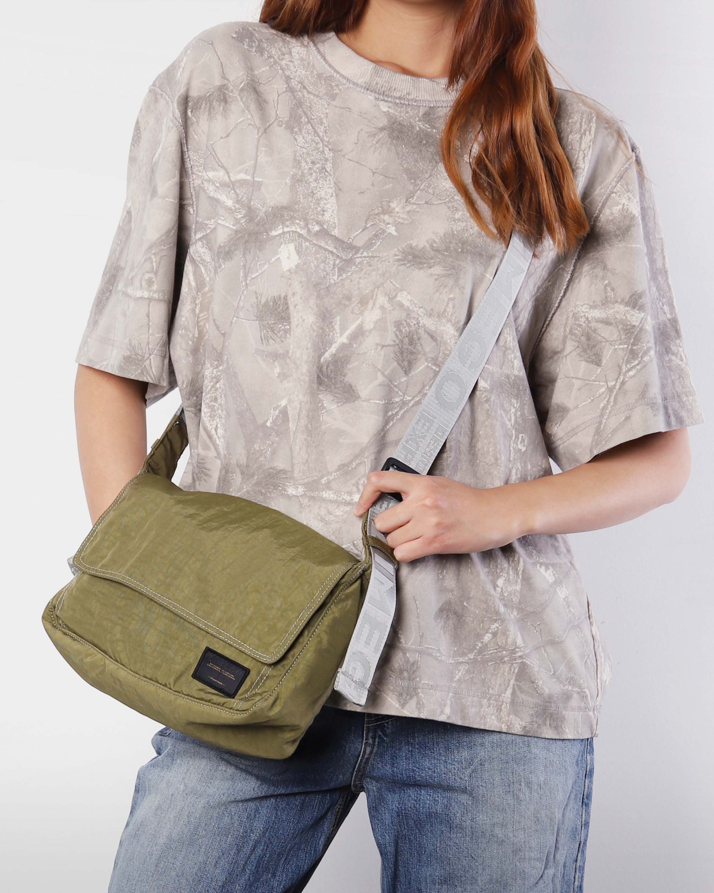 Dura-Tech® EZ-View Single Blanket Storage Bag | Schneiders