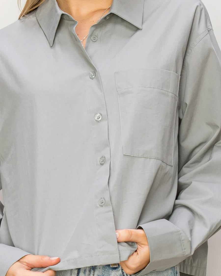 CAMISA CORTA OVERSIZE DE POPELINA